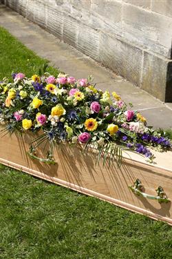 A classic coffin tribute