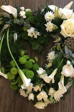 Cream &amp; Green Open Heart