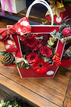 CHRISTMAS FLOWER BAGS 